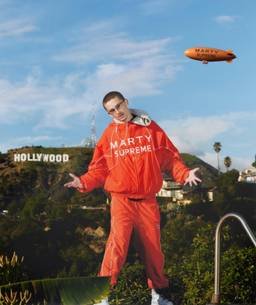 Marty Supreme Timothée Chalamet Orange